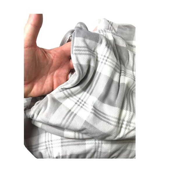 Cuddl Duds Womens Gray Plaid Velour V Neck Long Sleeve Pajama Set Plus Sz 2X New - Picture 5 of 8